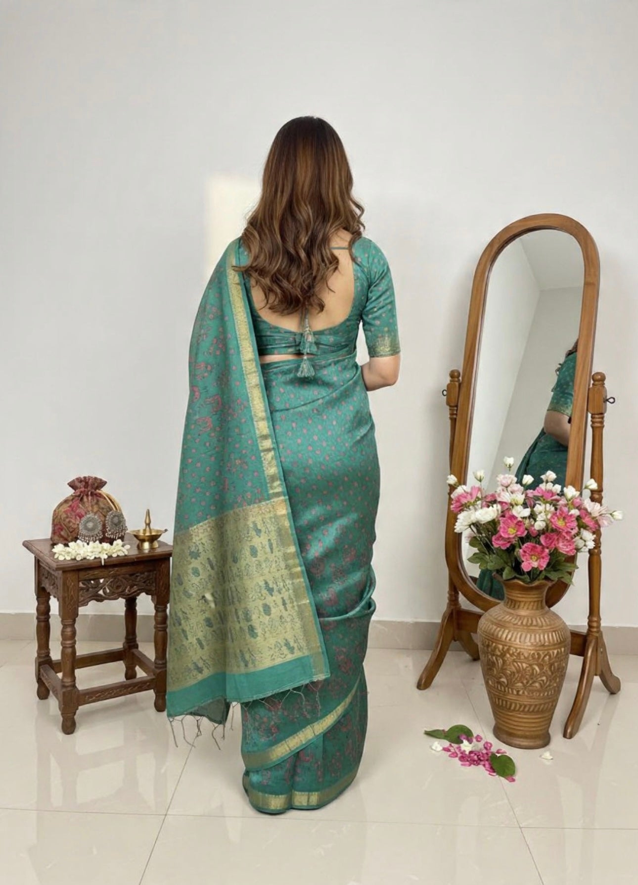 PREMIUM QUALITY EXPO QUALITY MAHESHWARI SILK SAREE5.5 M