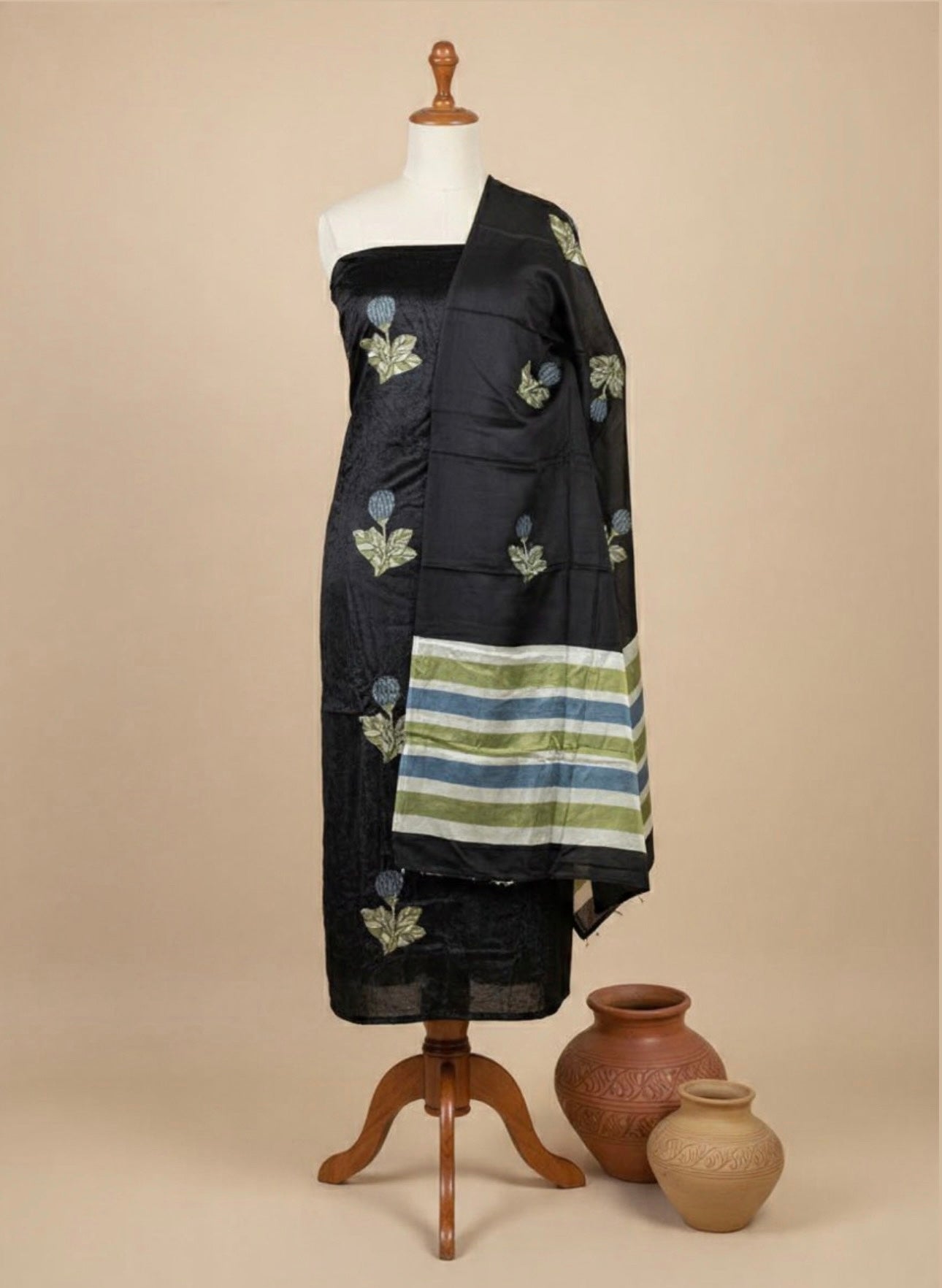 Top Velvet 2.5 M Duptta modal silk 2.5 M