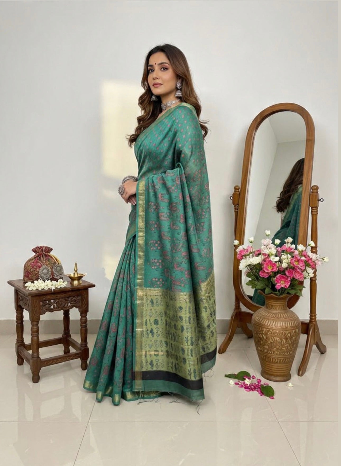 PREMIUM QUALITY EXPO QUALITY MAHESHWARI SILK SAREE5.5 M